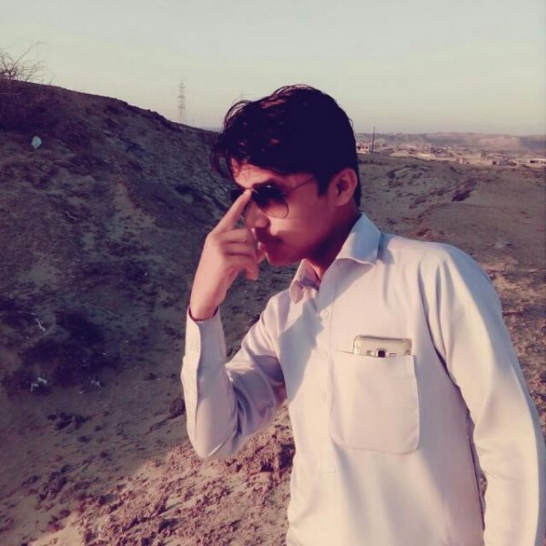 عکس پسر بلوچ پولدار