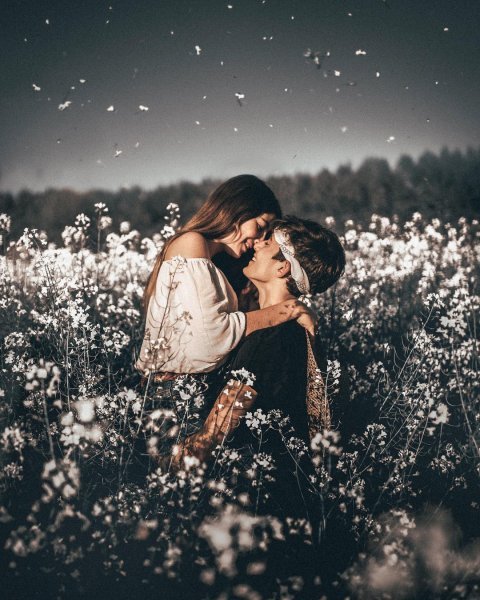  عکس لب چوشی عاشقانه