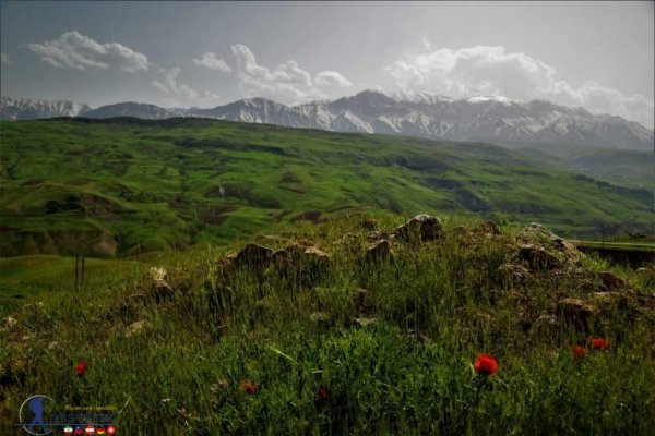  عکس آبشار آب سفید شهرستان الیگودرز