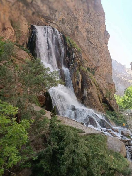 فیلم و عکس آبشار آب سفید الیگودرز