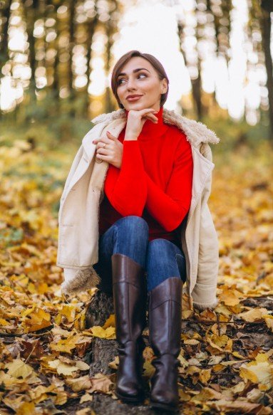  ژست عکس پاییزی دخترانه