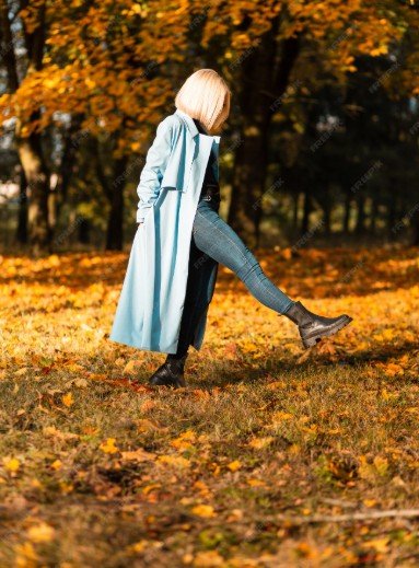  ژست عکس پاییزی دخترانه