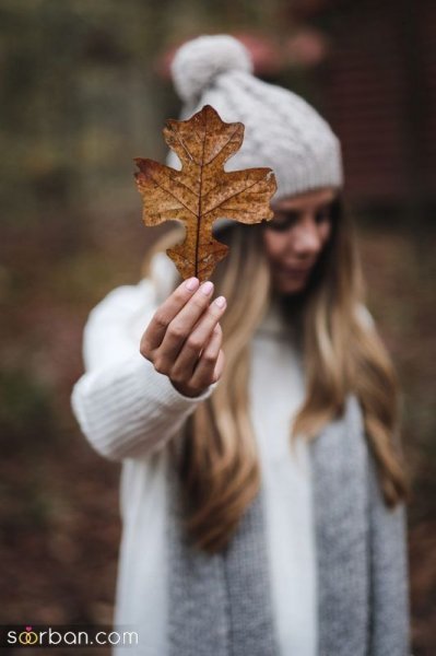  ژست عکس پاییزی در پارک