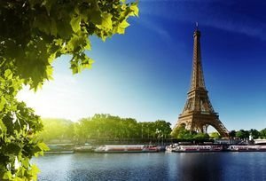  عکس برج ایفل در پاییز برای پروفایل