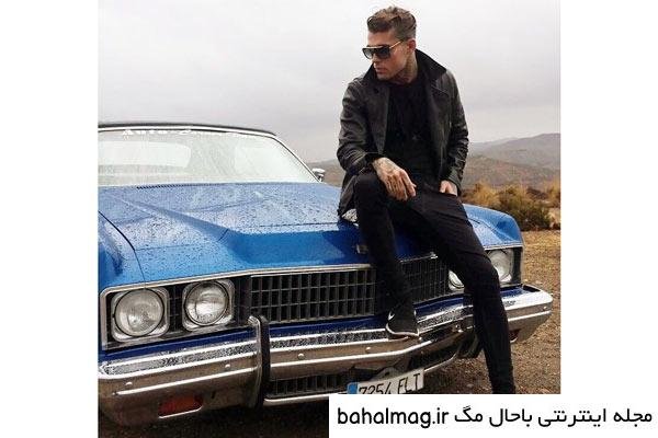 ژست عکاسی با ماشین ۲۰۶