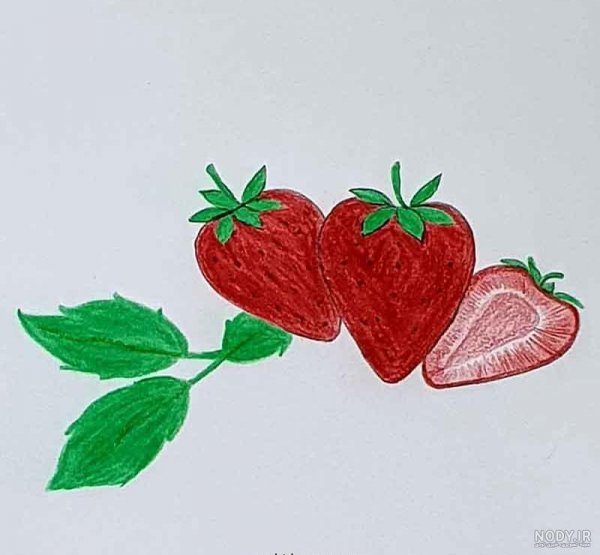 عکس نقاشی توت فرنگی آسان