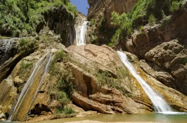  عکس آبشار بلند