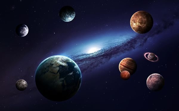 عکس کهکشان راه شیری و سیاره ها