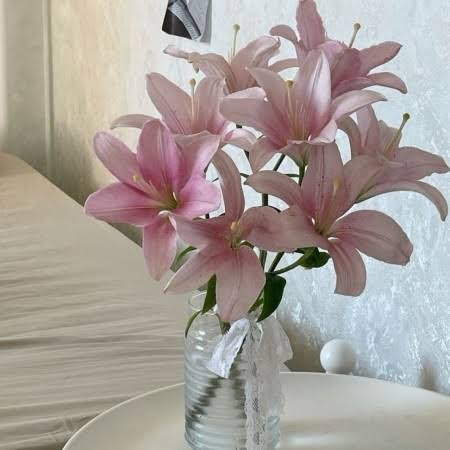  عکس گل لیلیوم صورتی برای پروفایل