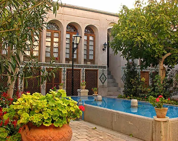  عکس خانه ویلایی قدیمی