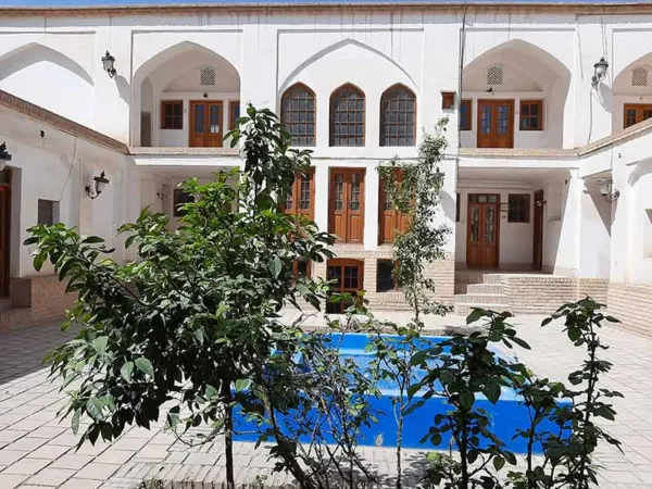  عکس خانه ویلایی قدیمی