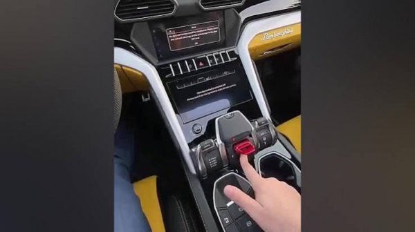  عکس داخل ماشین لامبورگینی