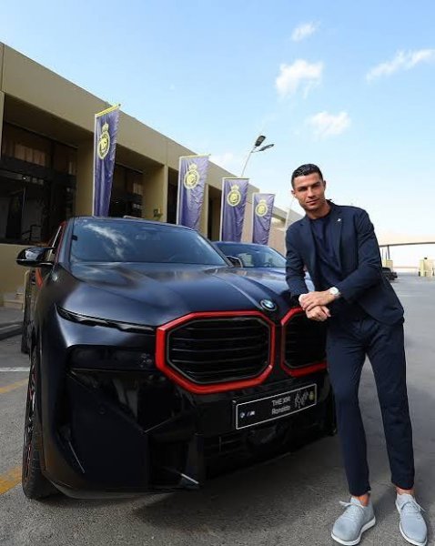  عکس بهترین ماشین رونالدو