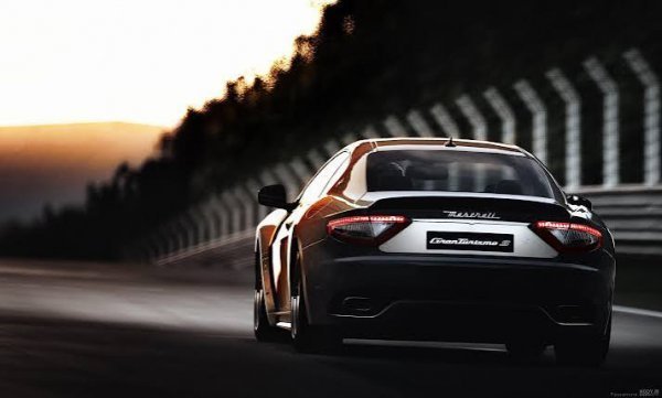  تصویر زمینه مازراتی با کیفیت فول اچ دی