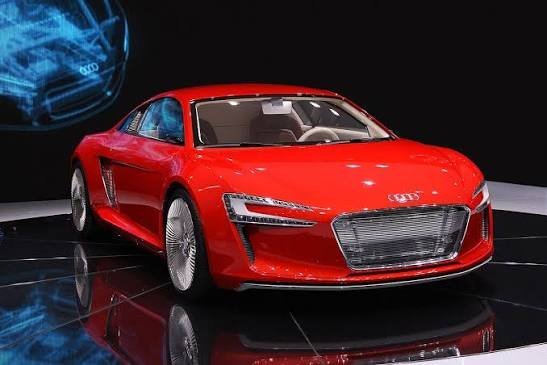  عکس آئودی کی6 ای ترون با کیفیت 8K