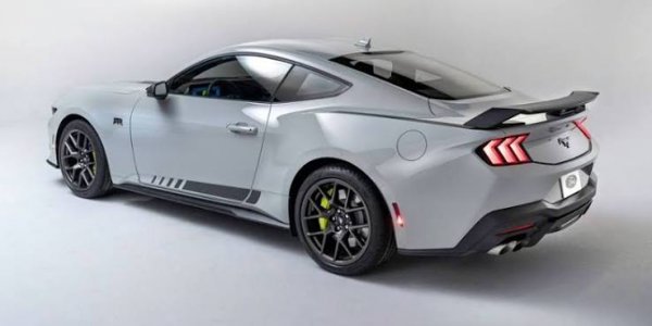  عکس ماشین فورد موستانگ ۲۰۲۶