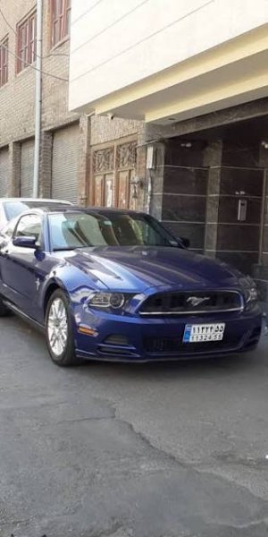 عکس فورد موستانگ برای پروفایل