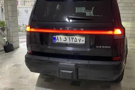  عکس لکسوس GX 550 با کیفیت 8K
