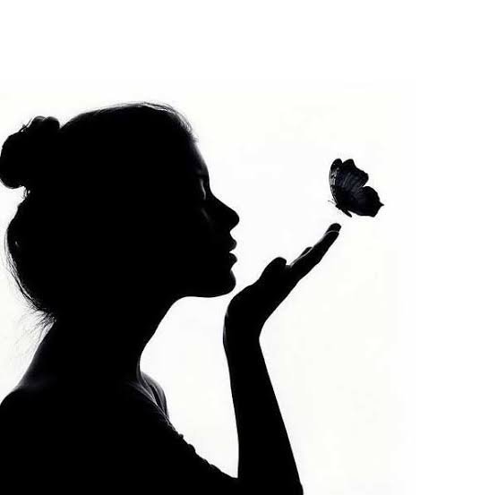  عکس سیاه و سفید زن برای پروفایل