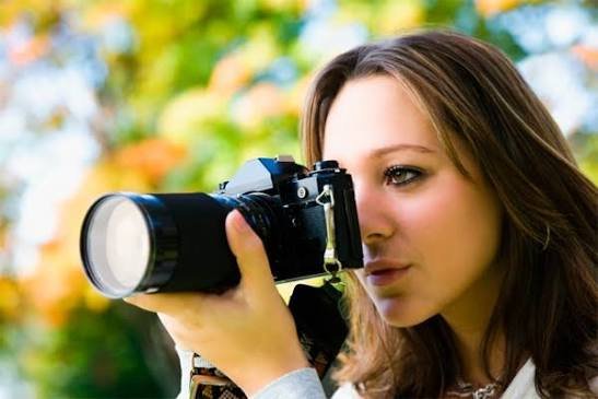  عکس عکاس در حال عکاسی برای پروفایل