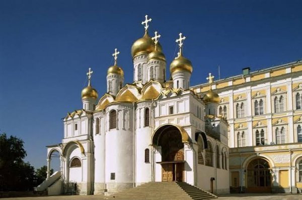  عکس کلیسای جامع با معماری زیبا با کیفیت بالا