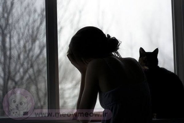 عکس دختر با گربه سیاه