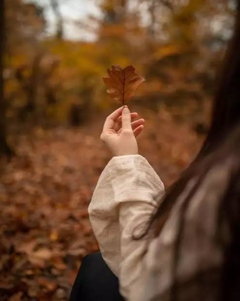  عکس دختر پاییزی برای پروفایل