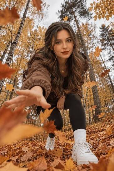  عکس دختر پاییزی برای پروفایل