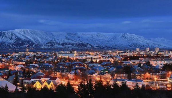  عکس کشور ایسلند در شب