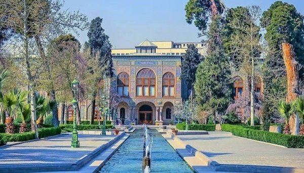 عکس کاخ گلستان اشرافی با وسایل گران قیمت