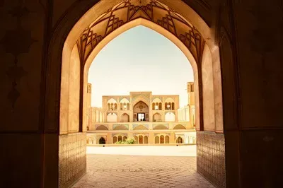  والپیپر معماری شهر تاریخی کاشان با کیفیت بالا
