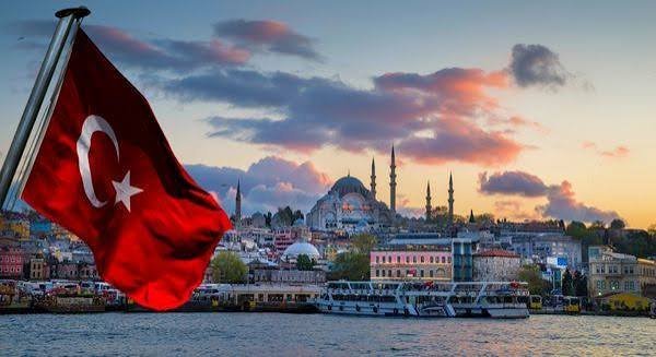  عکس پرچم ترکیه استانبول