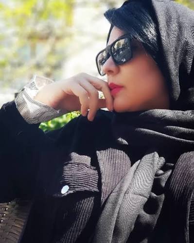  عکس نیمرخ دختر خوشگل برای پروفایل اینستاگرام