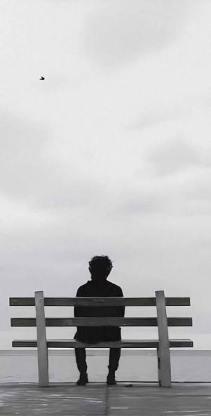  والپیپر تنهایی پسرانه بدون متن