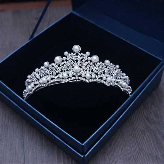  تاج عروس ساده و شیک
