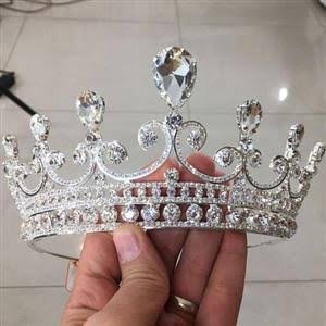  تاج عروس ملکه ای