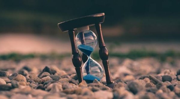  دانلود عکس پس زمینه ساعت شنی با کیفیت بالا