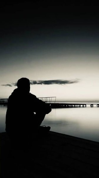  عکس سیاه سفید مینیمال پسرانه برای پروفایل
