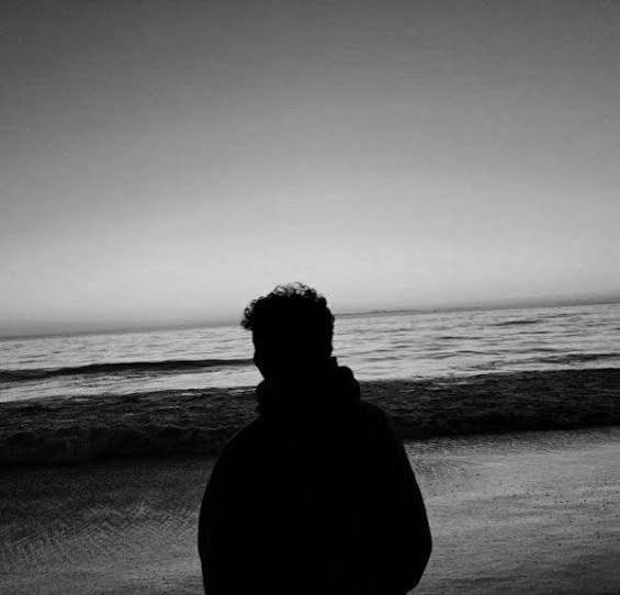  عکس سیاه سفید مینیمال پسرانه برای پروفایل