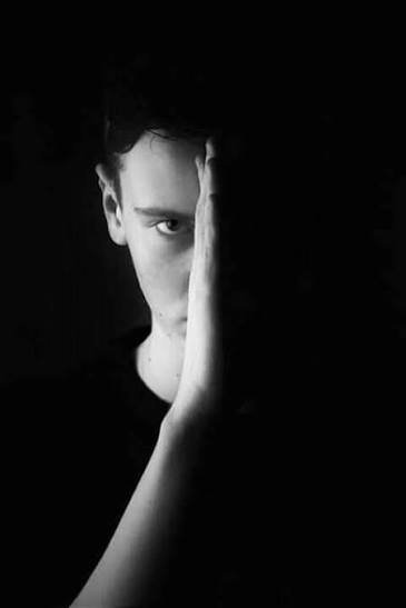  عکس پروفایل مینیمال پسرانه جنتلمن