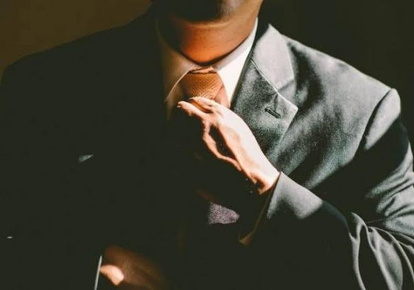  عکس پروفایل مینیمال پسرانه جنتلمن