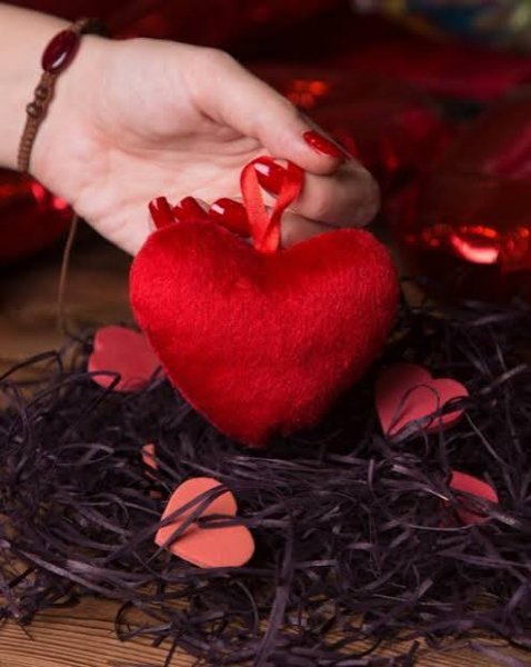  عکس پروفایل قلب قرمز