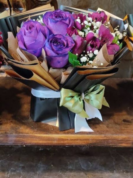  دانلود عکس دسته گل زیبا برای تبریک جشن تولد یا عروسی