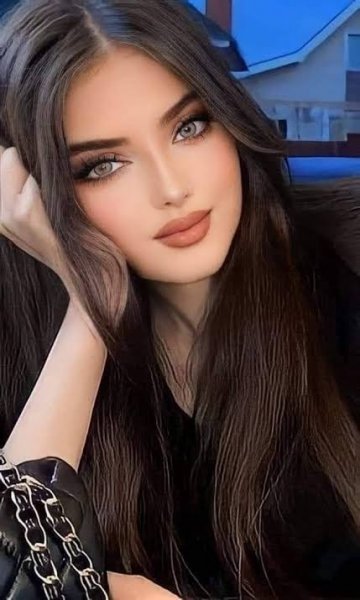  عکس دختر زیبا نوجوان با مدل مو ساده