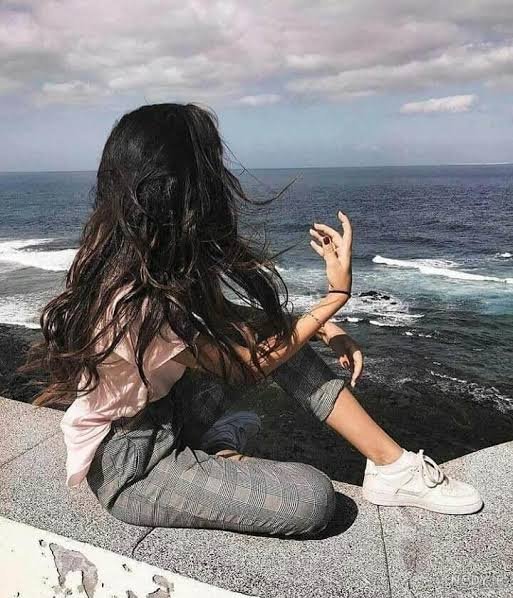  دانلود عکس پروفایل دخترونه اسپرت و خفن