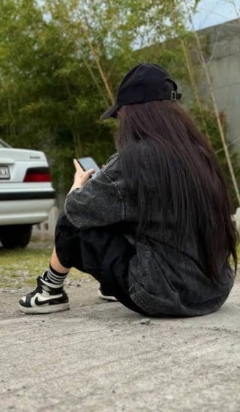  دانلود عکس پروفایل دخترونه اسپرت و خفن