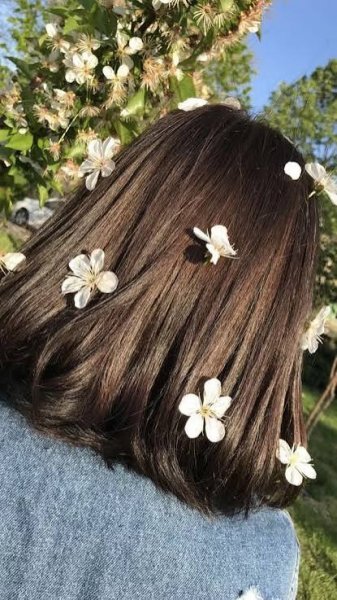  دانلود عکس دختر زیبا فیک برای تصویر زمینه گوشی
