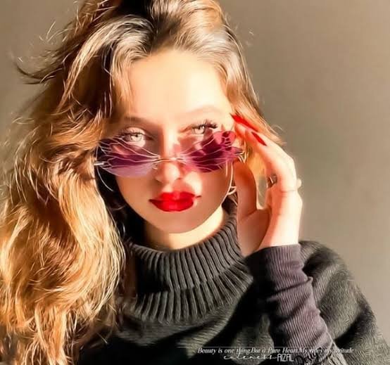  دانلود عکس پروفایل دختر DJ برای اینستاگرام