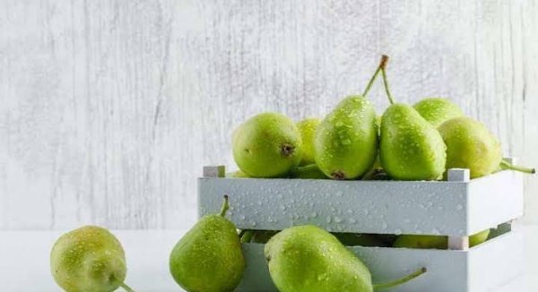  عکس گلابی های تازه و خوشمزه با کیفیت بالا