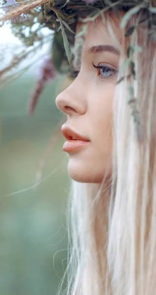  والپیپر نقاشی دختر برای گوشی